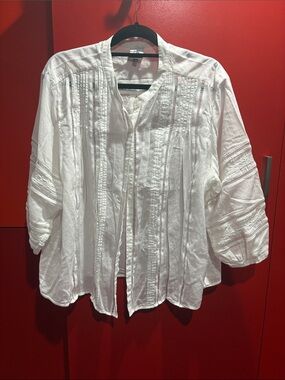 CAbi White Pintuck & Lace Open-Front Blouse